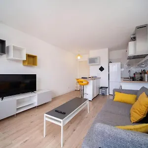  Appartement Equipe Climatise Terrasse Hopital De La Timone