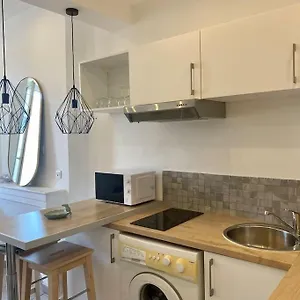  Appartement Joli Tres Proche De La