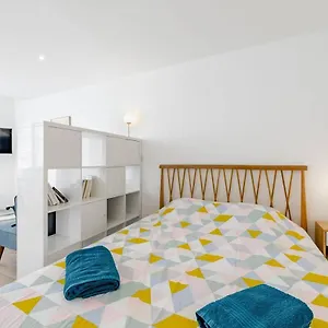  Appartement Studio Panier Lumineux & Tendance,proche De