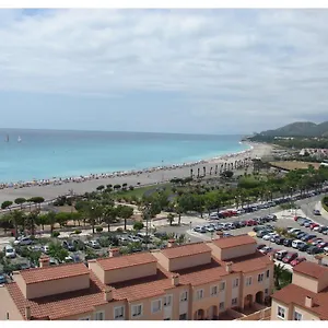 apartamento-con-terraza-vistas-playa-y-montana.catalonia-hotels.com/